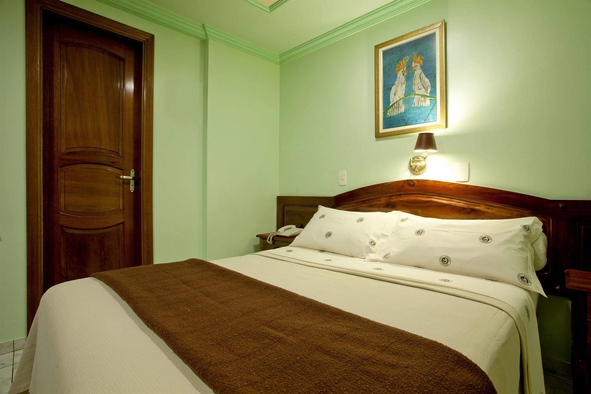 Krystal Hotel Манаус Экстерьер фото