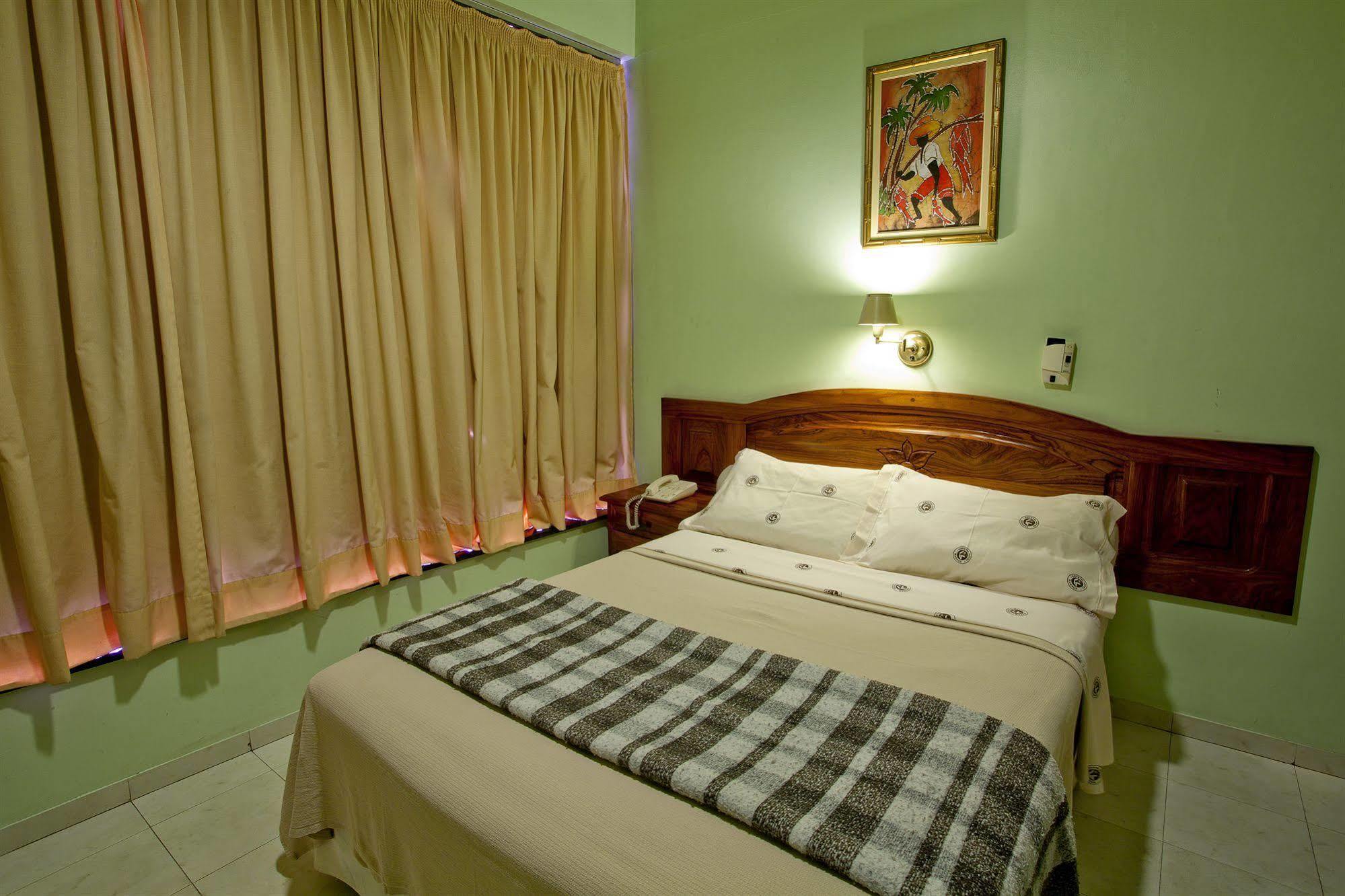 Krystal Hotel Манаус Экстерьер фото